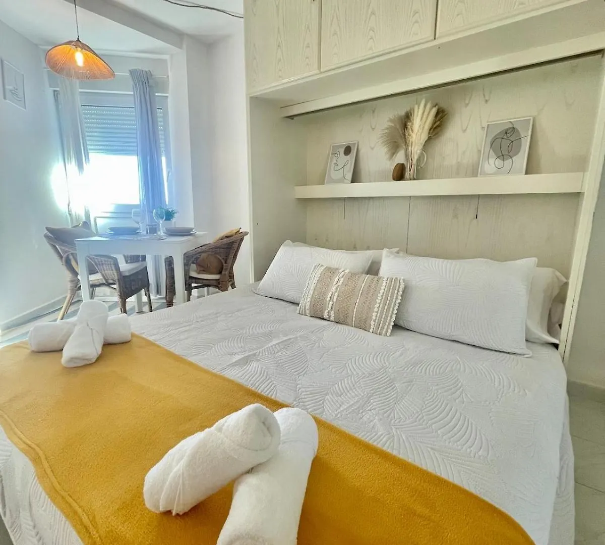 Modern Studio With Ocean Views Torre Del Mar Spain