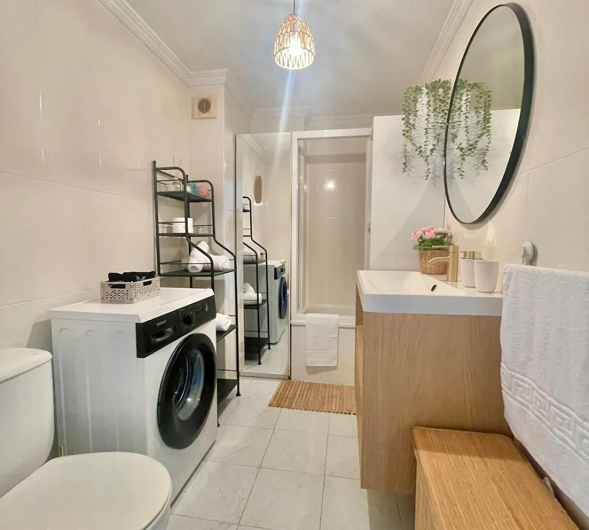 Modern Studio With Ocean Views 토레델마르